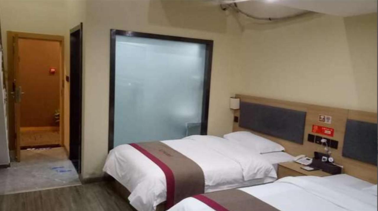 Thank Inn Chain Hotel Anhui Bengbu South Railway Station Exterior foto